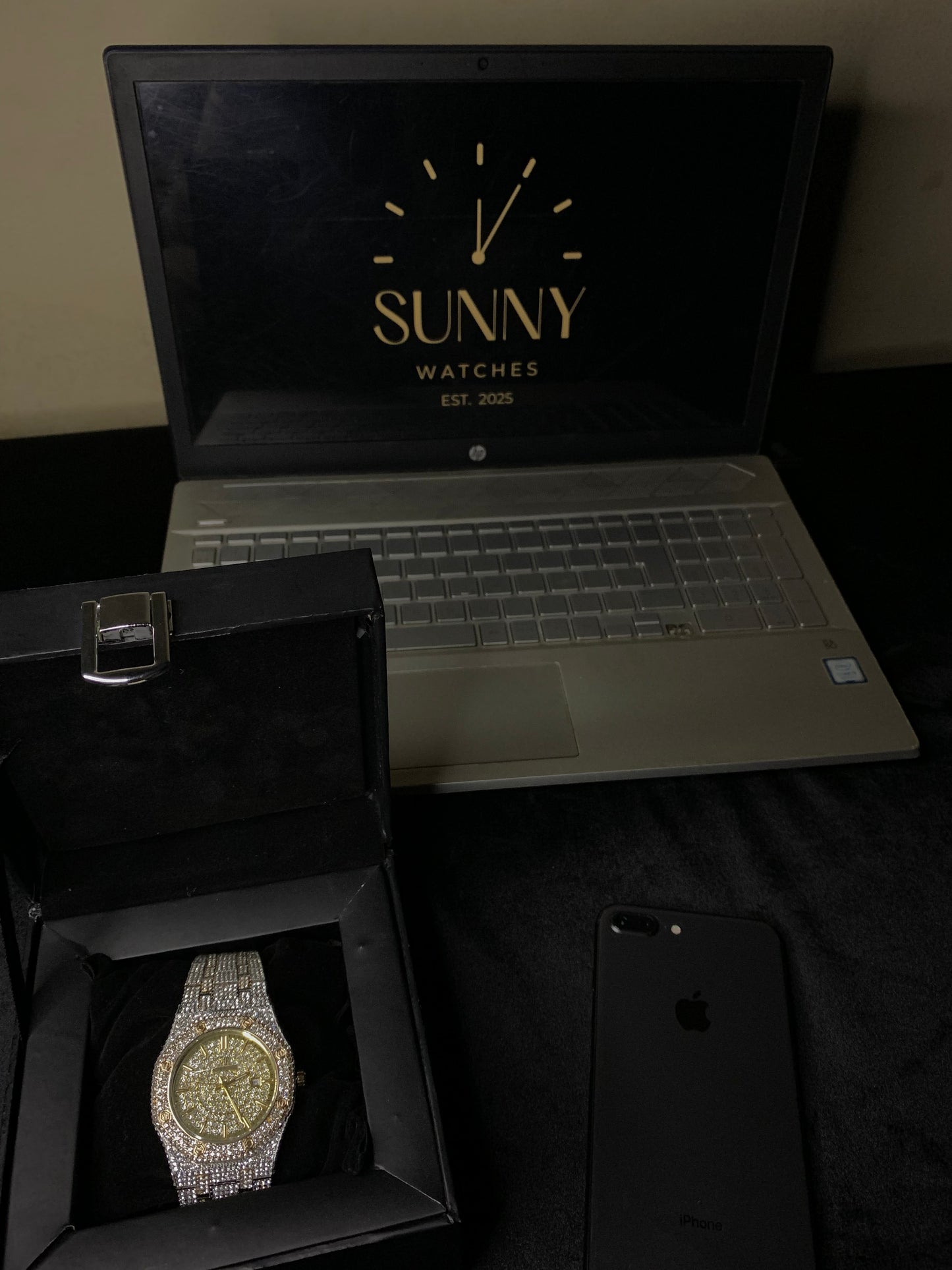 AUDEMARS PIGUET (SILVER-ROSE GOLD)