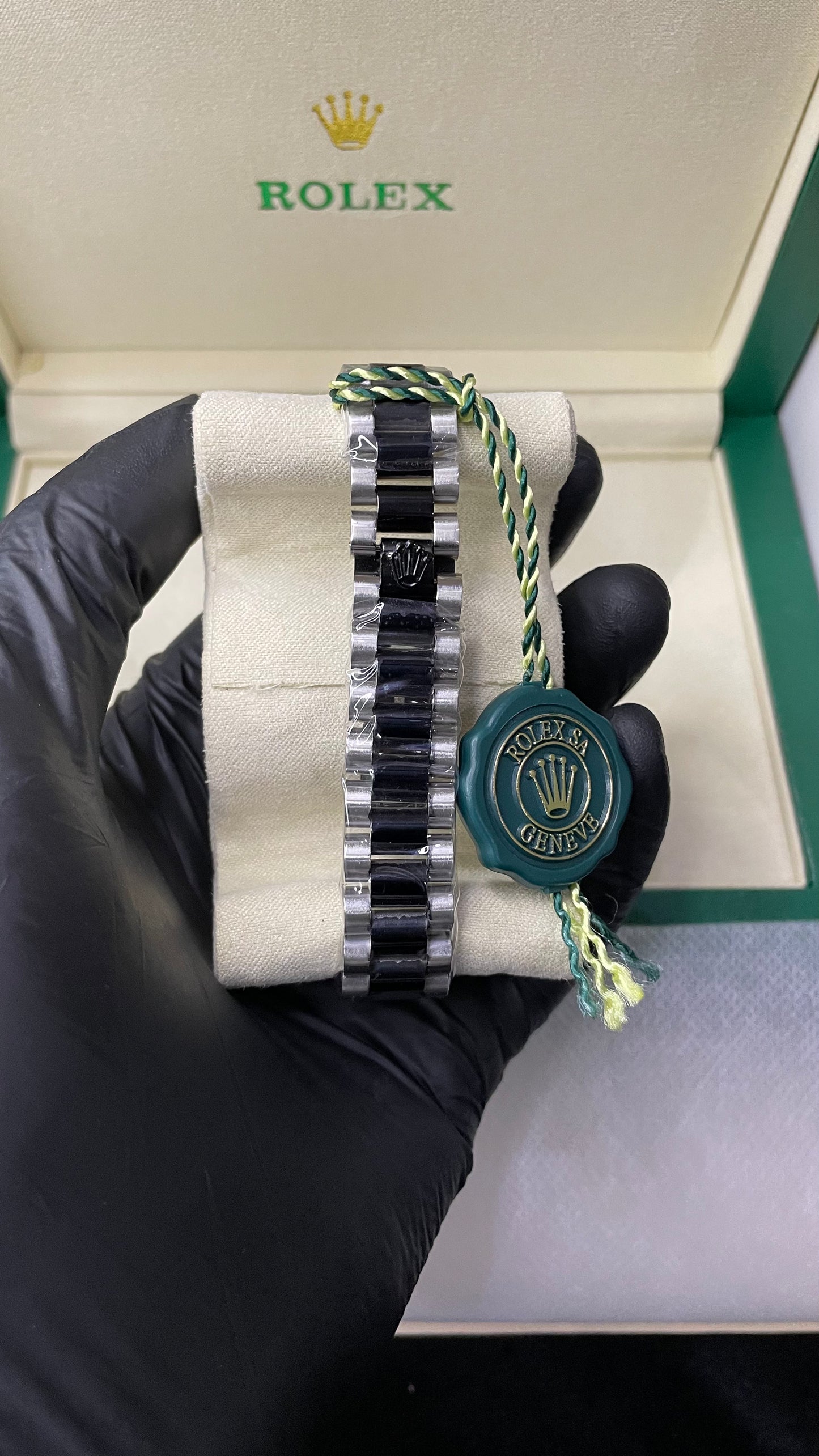 ROLEX DAY-DATE (LADY)